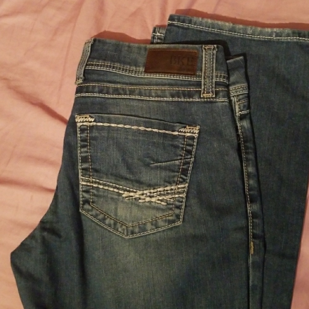 Women's jeans